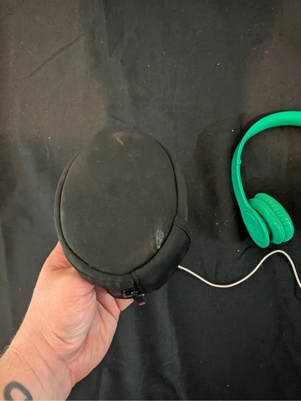 Beats by Dr Dre Solo HD Wired On Ear Headphones Drenched in Green with Case